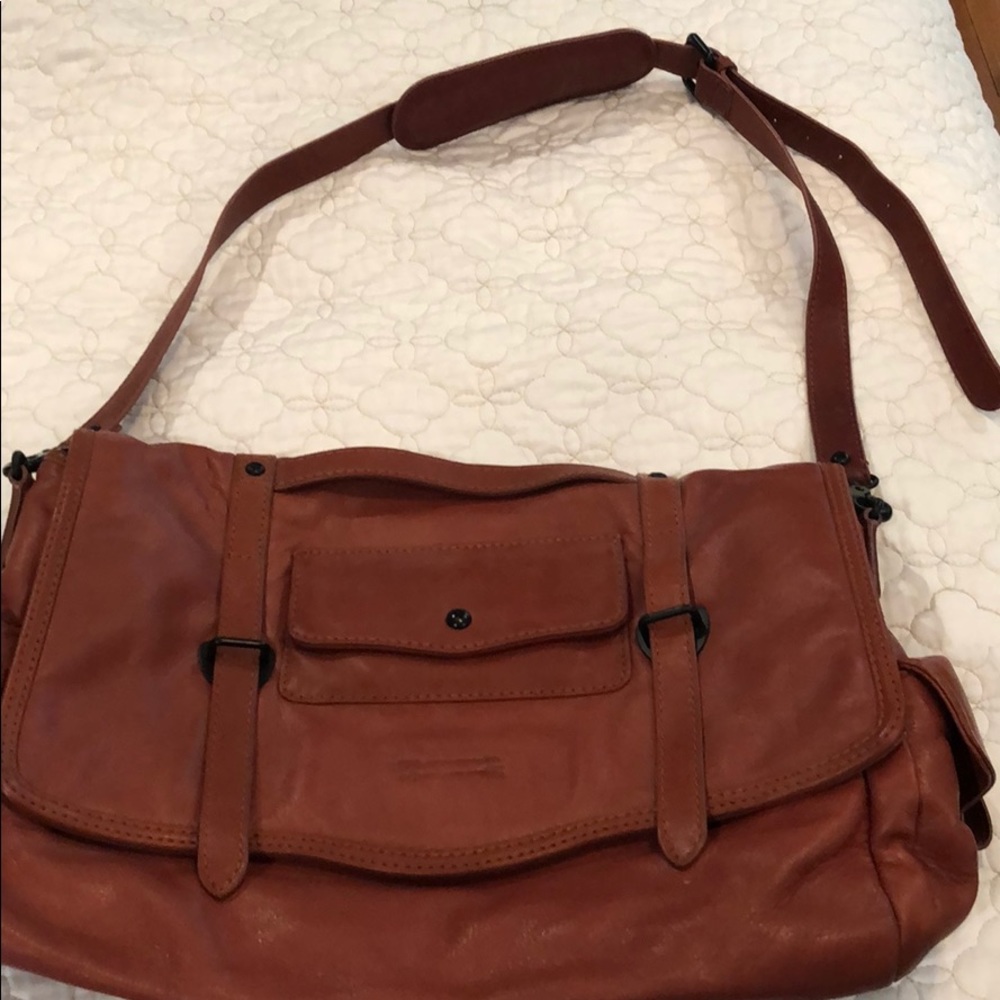 Brown bag for office